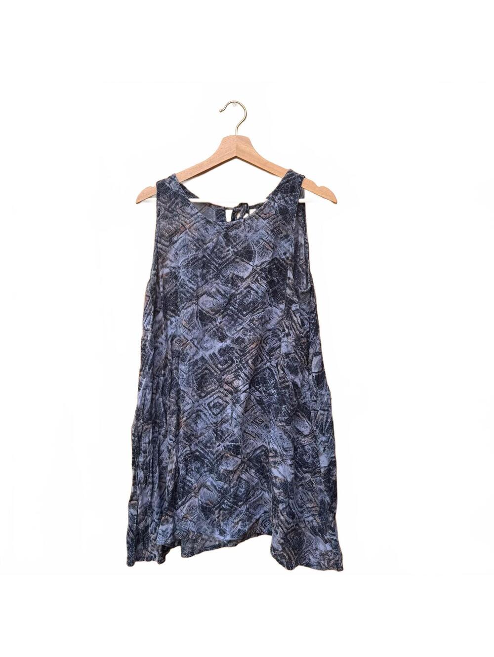 Abstract Geometric Print Sleeveless Tunic Top | Gray Black Boho Artsy